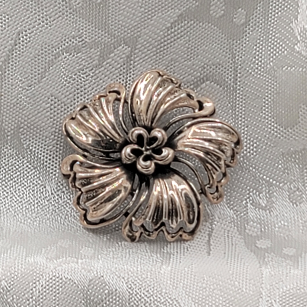 Stunning Antique Solid Sterling Silver Brooch Pin - image 2
